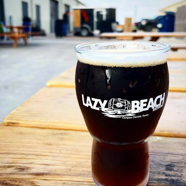 LazyBeachBrew's tweet photo. Patio weather is poppin’ today. 1799 Stout pouring strong, and @michaelburttsband is setting up. Who’s having a pint with us? https://t.co/C2IucNFXkd https://t.co/R8nXUrZs7y