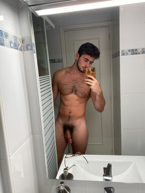 mateo_privatex's tweet photo. Meu Onlyfans é completamente grátis agora 👉🏼 https://t.co/LwbO0gb5HH https://t.co/acgt3UyDnL
