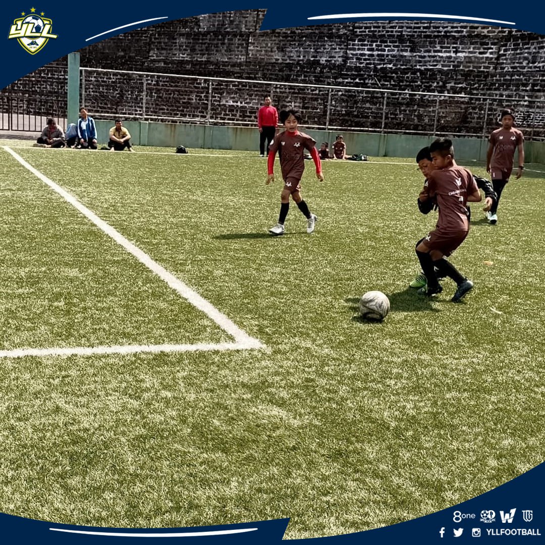 yllfootball's tweet photo. 𝘐𝘵'𝘴 𝘢 𝘧𝘦𝘪𝘴𝘵𝘺 𝘣𝘢𝘵𝘵𝘭𝘦, 𝘢𝘯𝘥 𝘵𝘩𝘦𝘳𝘦 𝘢𝘳𝘦 𝘯𝘰 𝘨𝘶𝘢𝘳𝘢𝘯𝘵𝘦𝘦𝘥 𝘸𝘪𝘯𝘯𝘦𝘳𝘴.

#YLLChamphai #TheYLLWay #GoldenBabyLeague #Grassroots #BabyLeague https://t.co/OsTw999Ccv