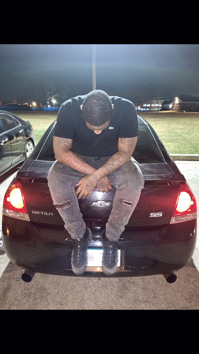 newmoney_c's tweet photo. Bitch you know my name chase dolla💲💲🏃🏾‍♂️ https://t.co/ZBAcTxhT1g