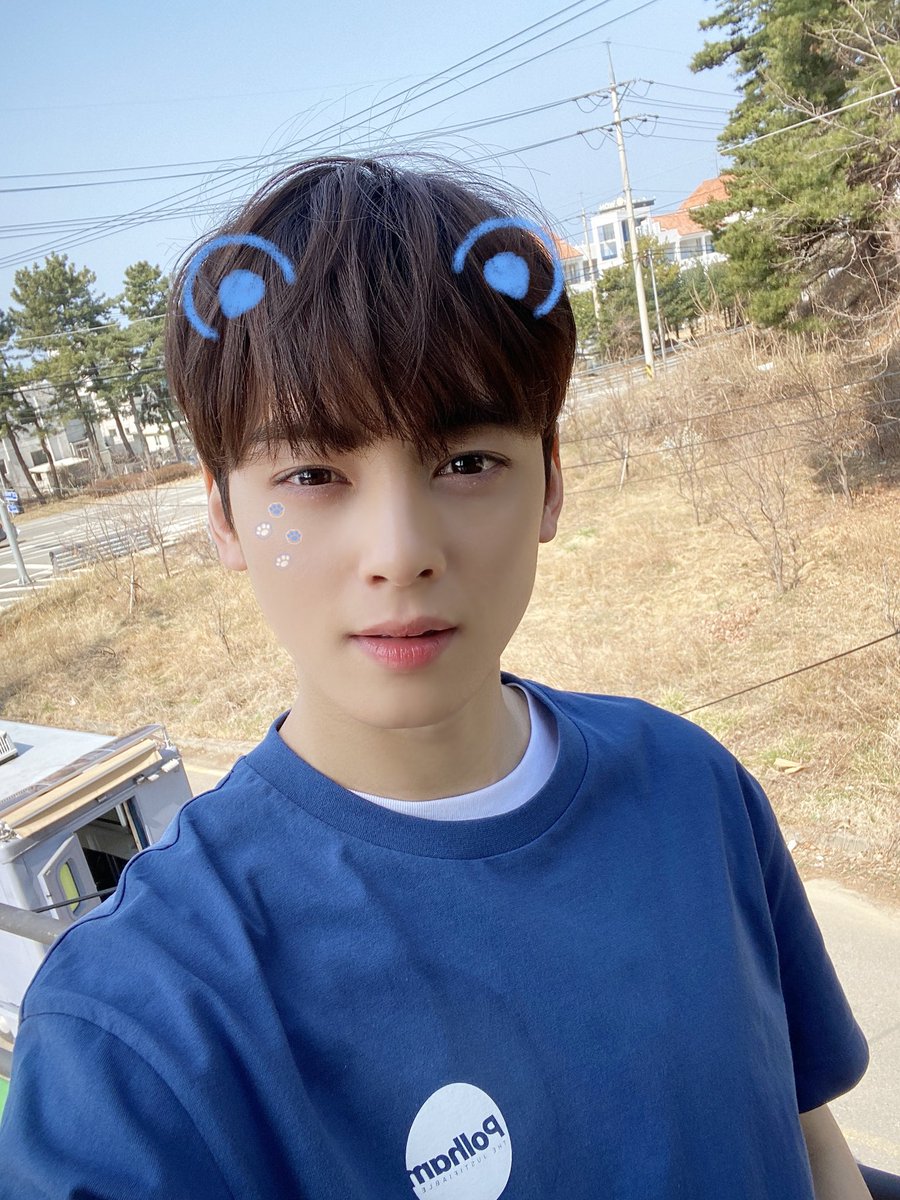 jp_offclastro's tweet photo. 🍭 #HappyWhiteDay 🍭

いつも愛をくれる #アロハ の皆さんへ
#アストロ からのプレゼントです🧸🐰

#ASTRO #AROHA #ホワイトデー 
#CHAEUNWOO #チャウヌ #MOONBIN #ムンビン https://t.co/iErVdlXfHI