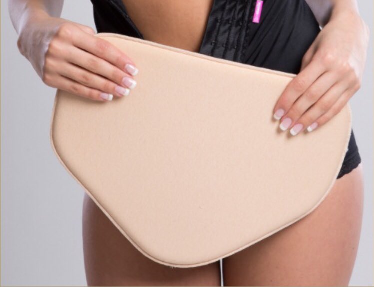 CLipoelastic's tweet image. الفوم العازل حتى لايضغط المشد ع الجرح لان كل مايهمنا هو راحتكم...للتواصل فقط واتس اب ع الرقم 77603162