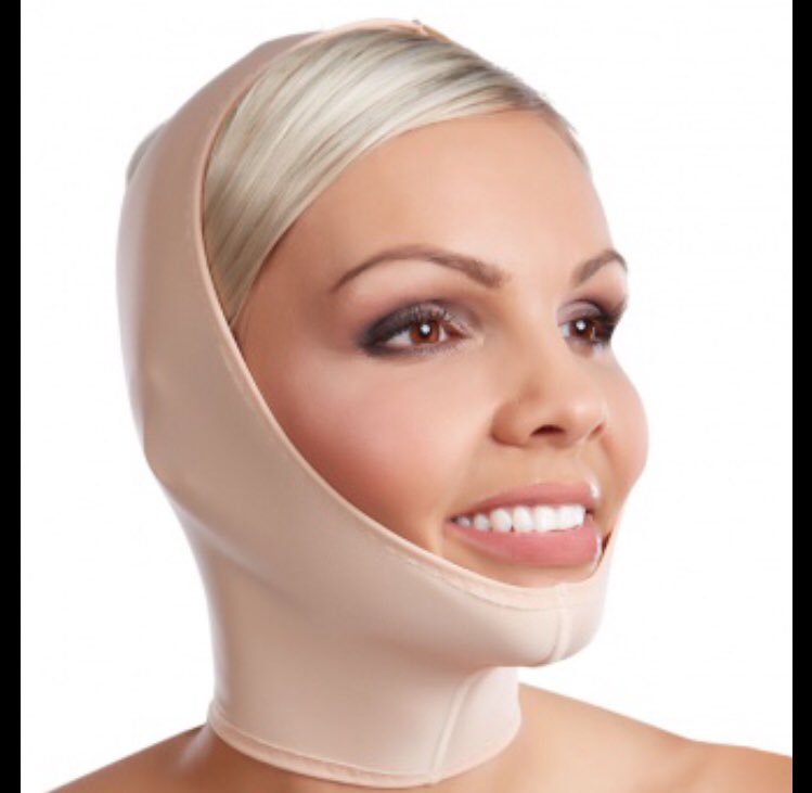 CLipoelastic's tweet image. لشد الرقبه واللغلوغ ومتوفر ايضا اللون الاسود لين مايبين تحت الشيله والخامه فوق الوصف للتواصل فقط واتس اب 77603162