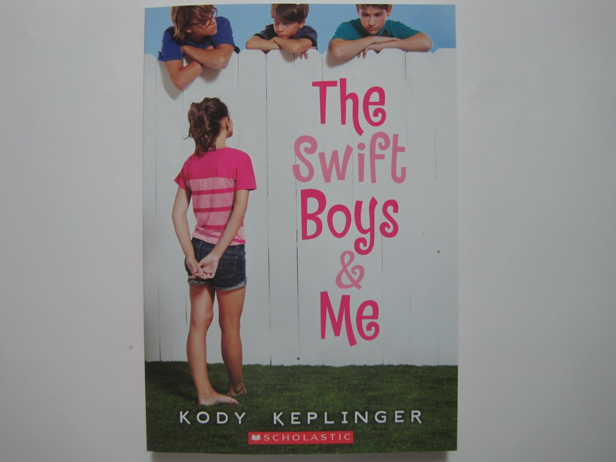 EverybodyReads's tweet photo. Sneak peek at a new 5th-grade #book title our @EverybodyReads volunteers will give Noble students in upcoming @EverybodyReads . Thanks to our anonymous donors! https://t.co/1XVRas4DFX
