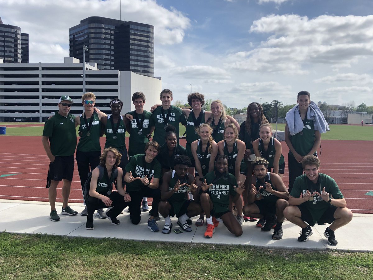 What a day for Stratford track. These are all of our medalists and medal count:
🥇 (6)
🥈 (4)
🥉 (6)
1 school record 
Hopefully this break ends soon so we can keep rolling!
#SpartanSpeed