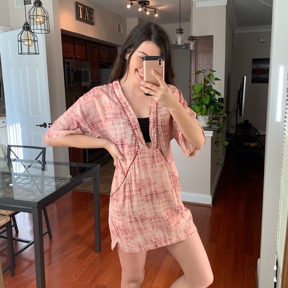 debo_morris's tweet image. So good I had to share! Check out all the items I'm loving on @Poshmarkapp from @linsleppo #poshmark #fashion #style #shopmycloset #vix #toryburch #freepeople: posh.mk/d889iQoSP4