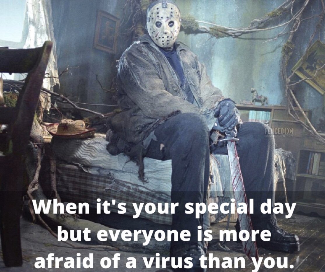 bruna_pederson's tweet photo. #FridayThe13th #coronavirus 🤣 https://t.co/5VYxnNhyZx