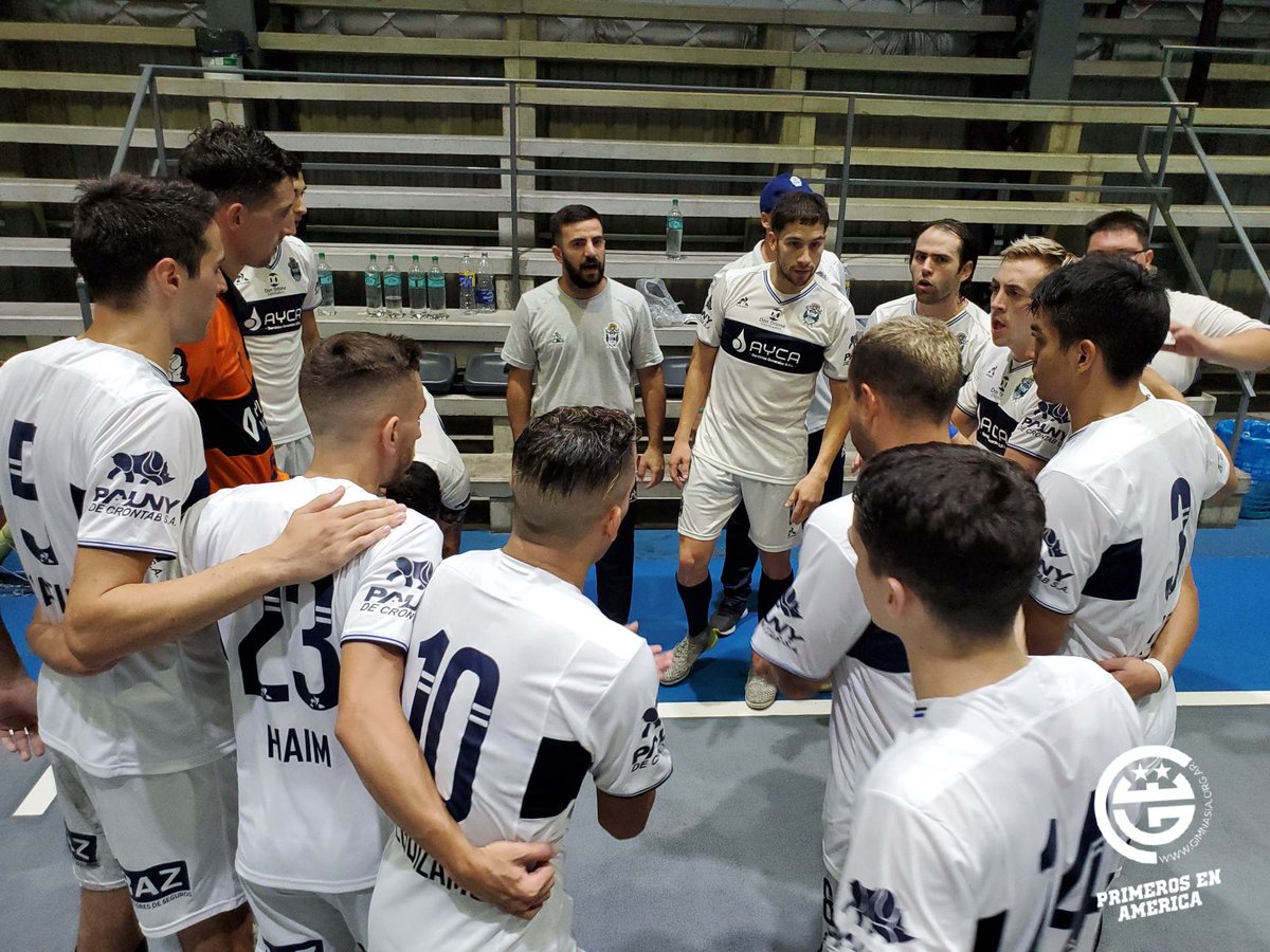FutsalCGE's tweet photo. ⏱ ¡Final de la primera etapa!

#Gimnasia supera 3-0 a @LaUdeEzpeleta con tantos de @ACafure, #Leguizamón y #Mendoza.

#SomosGuerreros https://t.co/rolmygLWAQ