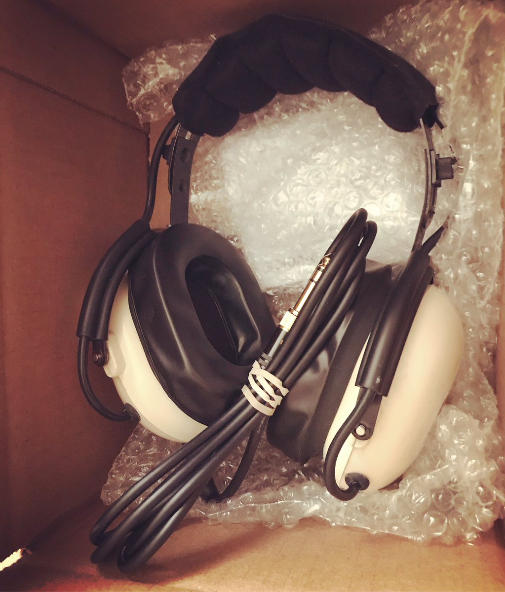 watsonwu's tweet image. Had my #RemoteAudio High Noise headphones repaired (because I over use them in Crazy weather). These are Necessary for LOUD recording sessions!🔊👍🏻

#remoteaudiohighnoise #remoteaudiohn7506 #headphones #bestheadphones #studioheadphones #soundeffects #sounddesigner @Sony