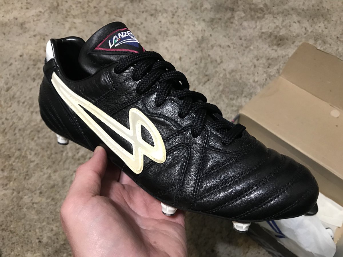 lanzera soccer shoes