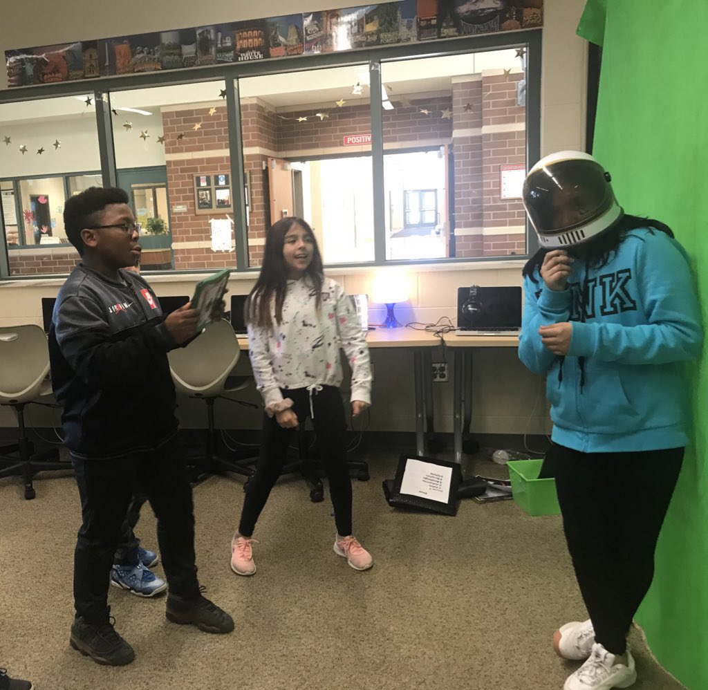 Ms. Xenos tweet media