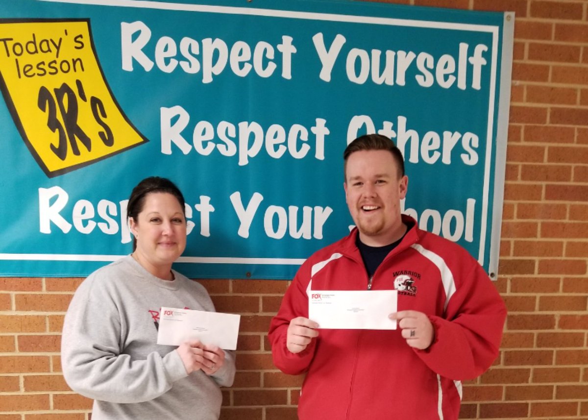 THEESellers3's tweet photo. 2/3 of the SQUAD earned Masterpiece Award Nominations! Thank you to those who thought enough about us, and the love,service,and care we provide to our boys. @FoxC6Schools #FoxC6Strong @RockportHeights #raptorpride #beamasterpiece https://t.co/9XDjzLGhla