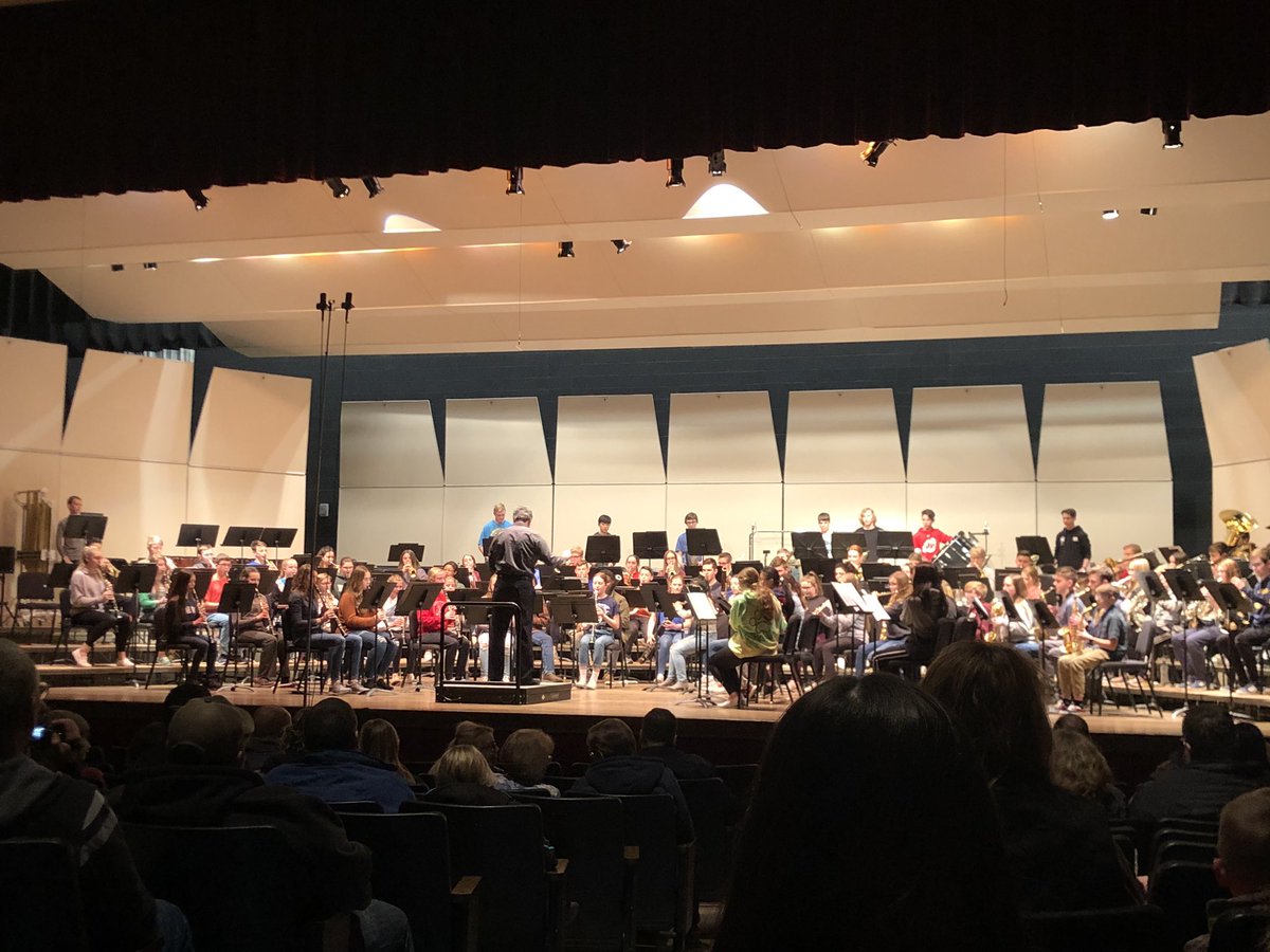 WachterBand's tweet photo. With the need to cancel the 2nd day of ND Jr High All State Band, this group of 90 kids from across the state (40+ from BPS) rose to the challenge and accomplished in 4hrs what normally takes 2 days and put on an amazing concert this evening. #LearnBPS https://t.co/5nj1ZLY4Tl