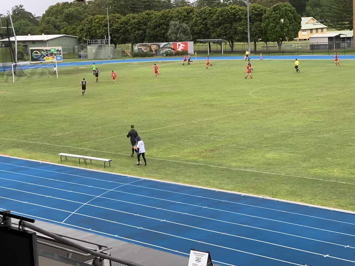 Drizzly day but <a href="/CooksHillFC/">Cooks Hill United FC</a> v <a href="/SouthCardiffFC/">South Cardiff FC</a> in #NewFMNorthernLeagueOne