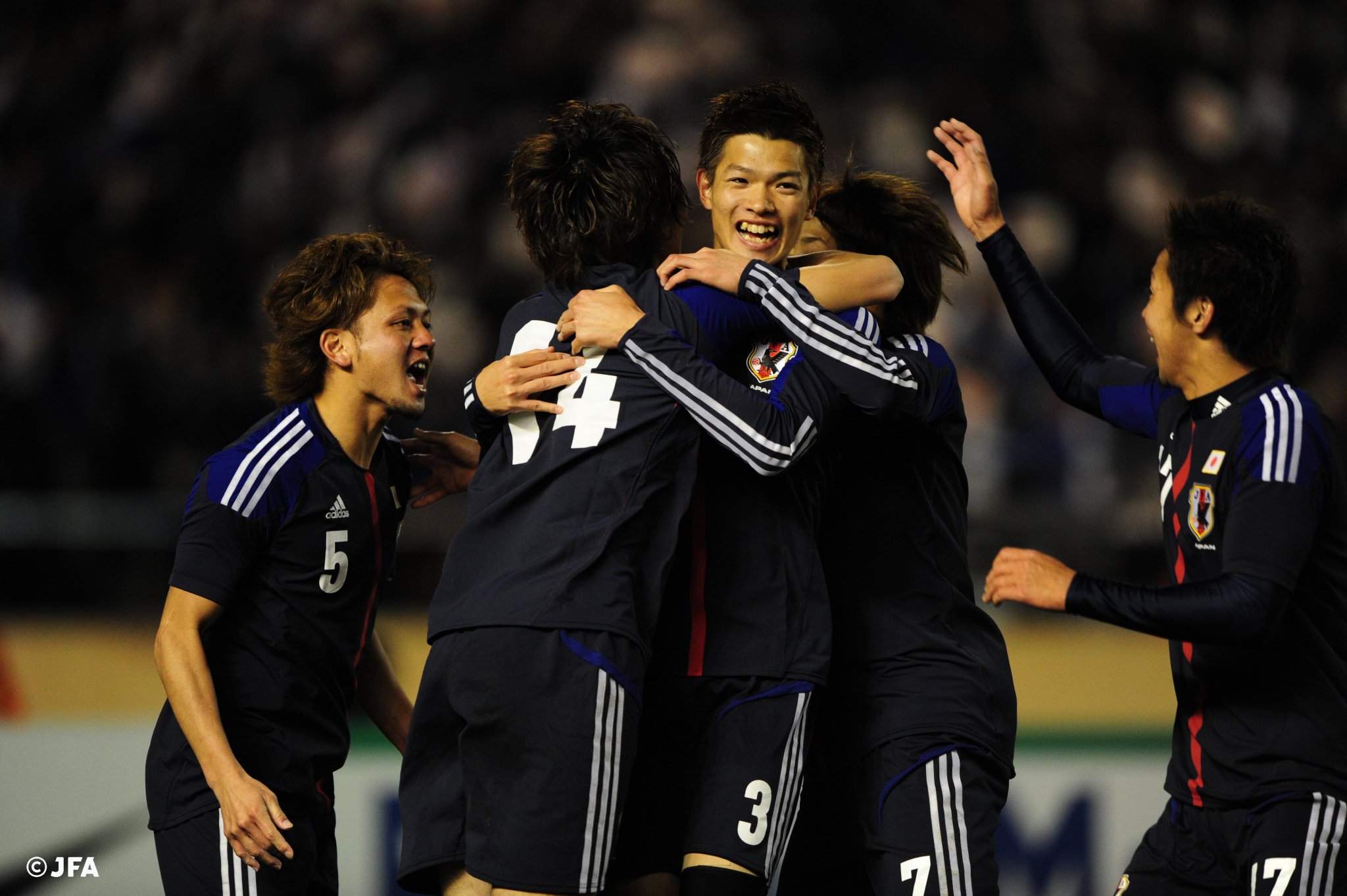 日本サッカーミュージアム 3月14日は何の日 12年3月14日は ロンドンオリンピック アジア最終予選の最終戦が行われた日です この日 U 23日本代表は国立競技場でu 23バーレーン代表と戦いました 結果は2 0で勝利 日本は5大会連続9回目となる 日本サッカーミュージアム 3月14日は何の日 12年3月14日は ロンドンオリンピック アジア最終予選の最終戦が行われた日です この日 U 23日本代表は国立競技場でu 23バーレーン代表と戦いました 結果は2 0で勝利 日本は5大会連続9回目となる