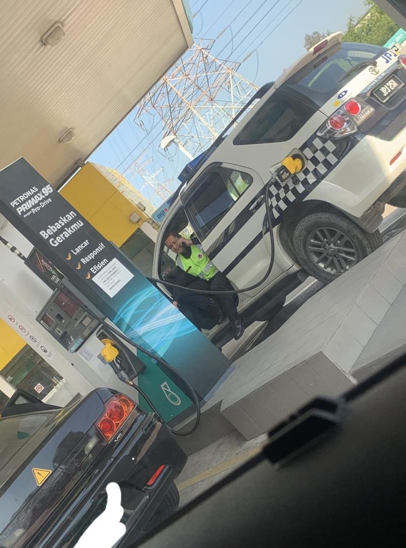 Depa bole je...