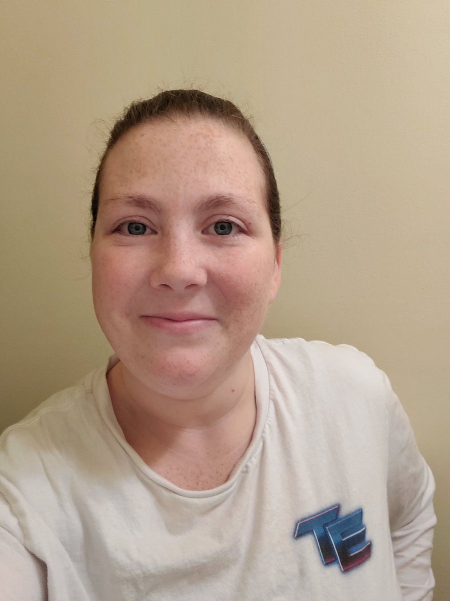 I got that sweet merch <a href="/Its_TeamEdge/">Team Edge</a> !I love it! It's so comfy and of course it looks awesome! In case you're wondering,  it doesn't "suckalavista"! Thanks for being there whenever I need a laugh! 🤣👍💖
#notallyoursubscribersarekids! #fansincemattshouse
<a href="/itsbryito/">BRyAN</a> <a href="/JFRED1991/">J-Fred</a>