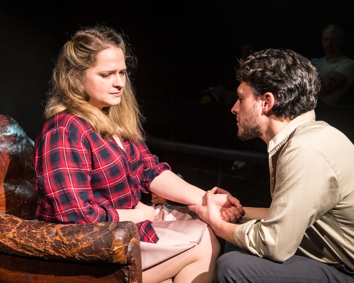 OMG tonight is the last time I'm going to watch my Fantastic 4! Last chance. Head to <a href="/WhiteBearTheatr/">White Bear Theatre</a> #lookbackinanger #theatre #london