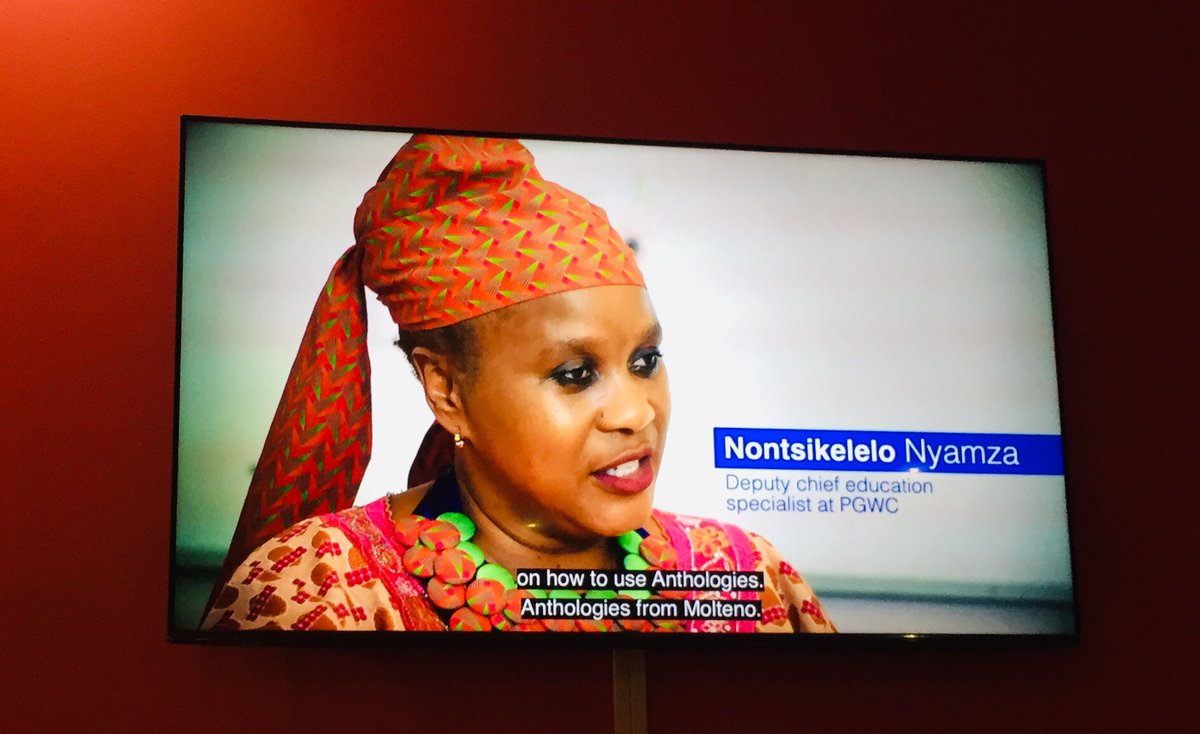 elzetteb's tweet photo. Beautiful @nyamza_ntsiki making a difeence in isiXhisa schools in collaboration with @funda_wande @NicSpaull @KarenR_Dudley18 @almaret_toit @WCEDnews #WCRead #WOSA #TeamRead https://t.co/sDSIVrdPiv