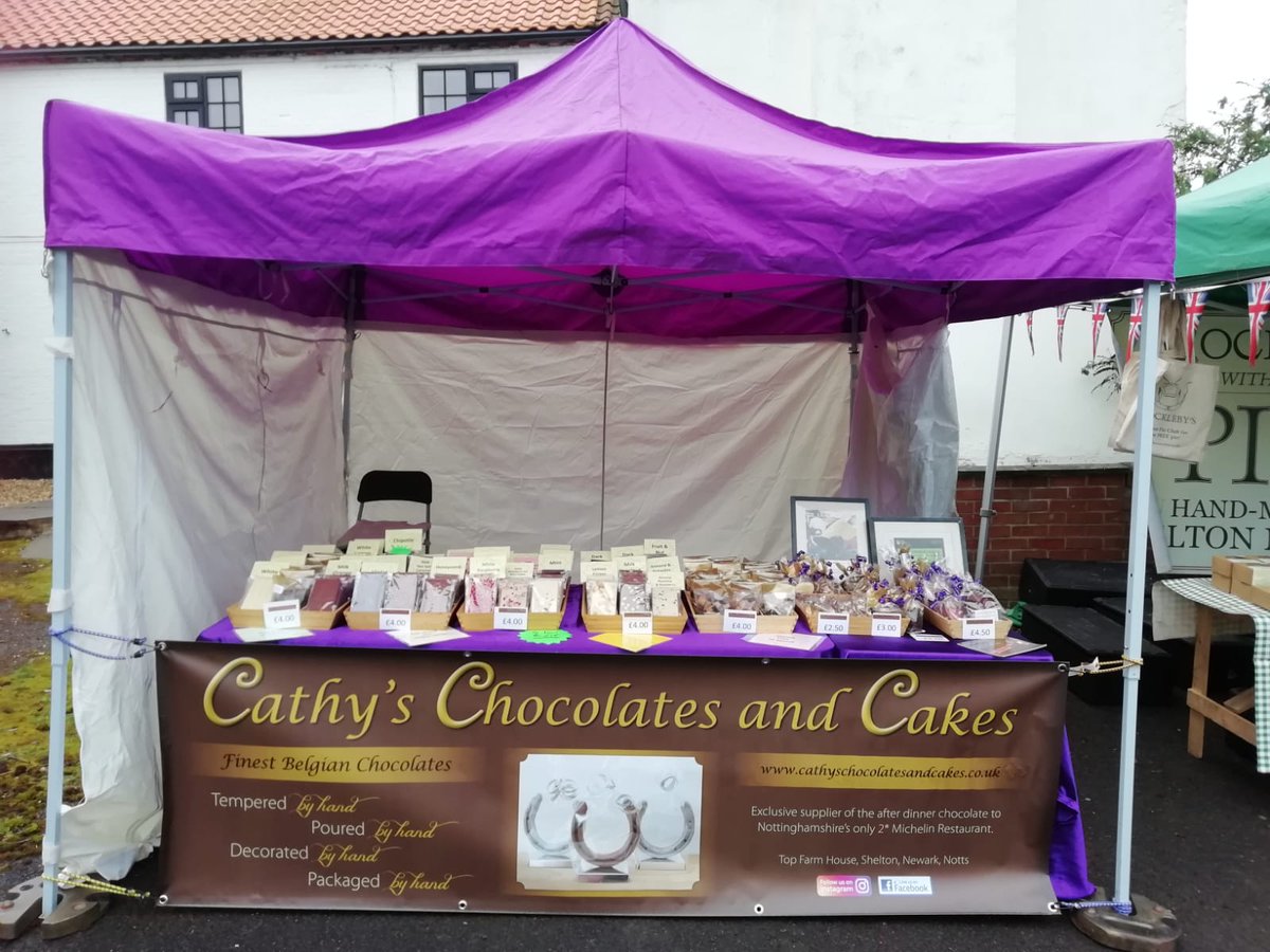 Excited to be at the 1st @meraki_markets_and_events #radcliffevillagemarket. Really nice set up @royaloakradcliffe
#artisan #handmade #handtempered #chocolate #local #buylocal #glutenfree #nutfree #vegan #nopalmoil #notts #radcliffe #rural #myruralbusiness #smallandsupercharged