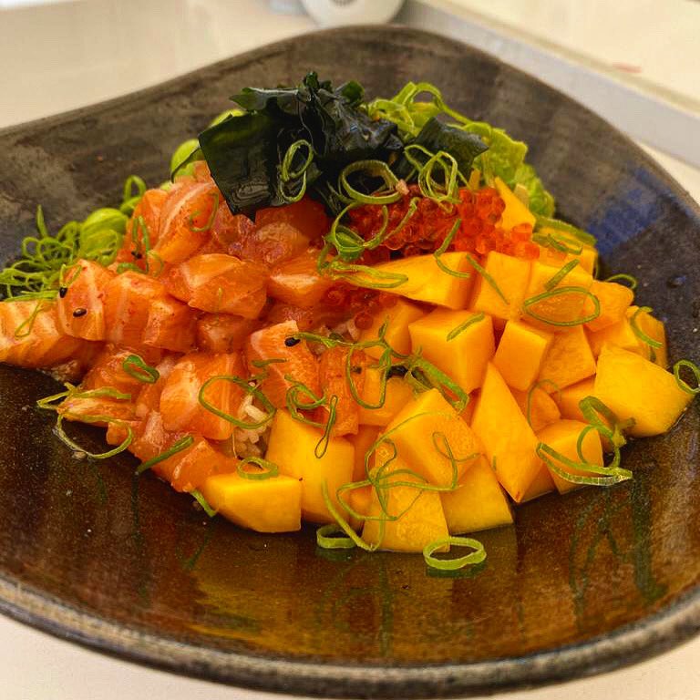 Sano, ligero y muy sabroso...¿Te animas a probar nuestro ‘Poke de Salmón’?
Abierto de 13H. a 17H. en <a href="/GHG_Banus/">Hotel GuadalpinBanus</a> 
*
Healthy, light and very tasty ... Do you want to try our ‘Salmon Poke’?
Open from 1pm. at 5pm in <a href="/GHG_Banus/">Hotel GuadalpinBanus</a>