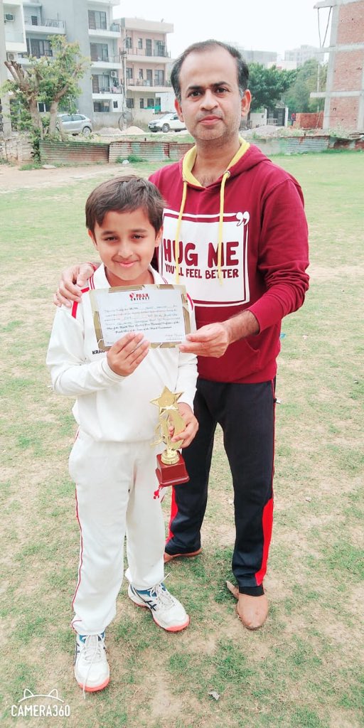 PUSHCricket's tweet photo. Akshat Parashar of Push A1 bagged the "Player-of-the-Match" award for taking a five-fer (5/31) in the first half.

Harsh and Abeer Nagpal - best batsman
Ayan Khandelwal - best bowler

Full scorecard: https://t.co/Z6dsOFfPxZ https://t.co/2ZwgY1iCLx