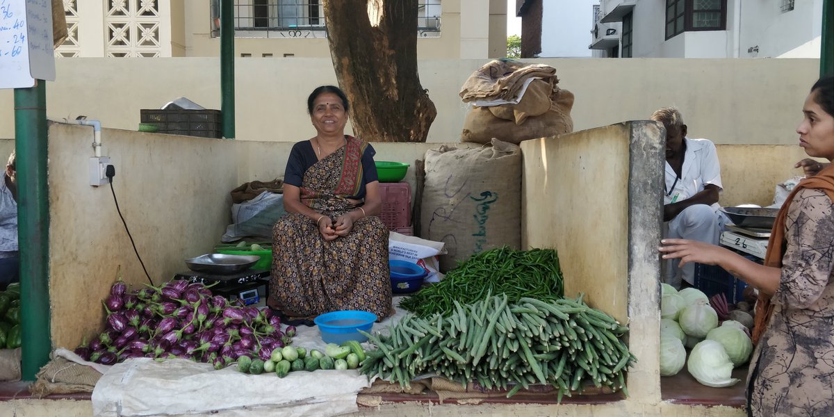 priyankawriting's tweet photo. Farmer market morning. #coimbatore #maproute https://t.co/a0SZENjKvo