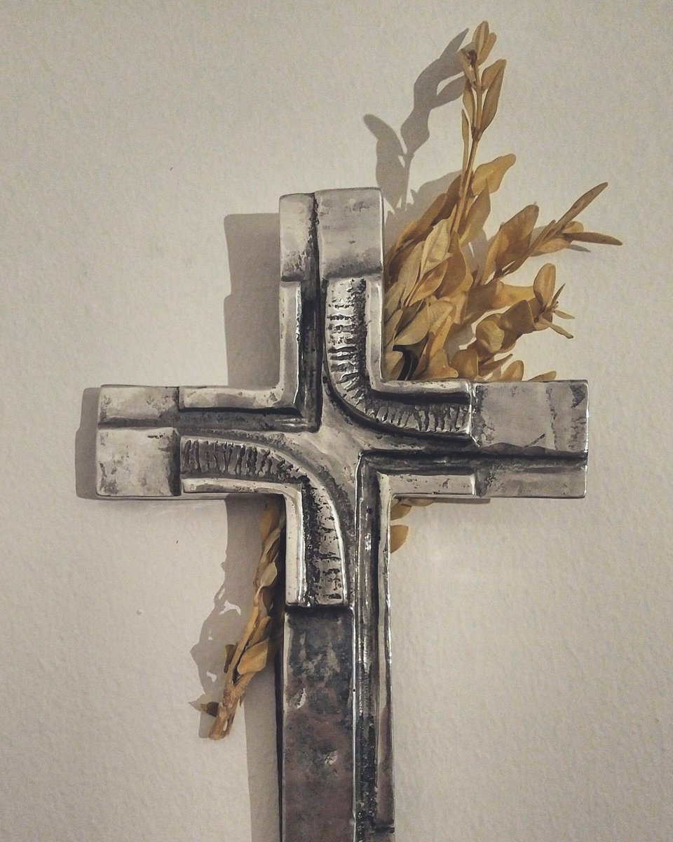 M_H_Markmiller's tweet photo. Weide dein Volk mit deinem Stab,/ die Herde, die dein Erbbesitz ist, die einsam im Wald wohnt/ mitten im fruchtbaren Land!- Micha 7,15| Fastenzeit'20, 14.03. • #fasten #erneuern #hingeben #beten #danken #loben #glaube #katholisch #gnade #hoffnung #gebet #evangelium #liebe #amen https://t.co/2KO41dVZ3K