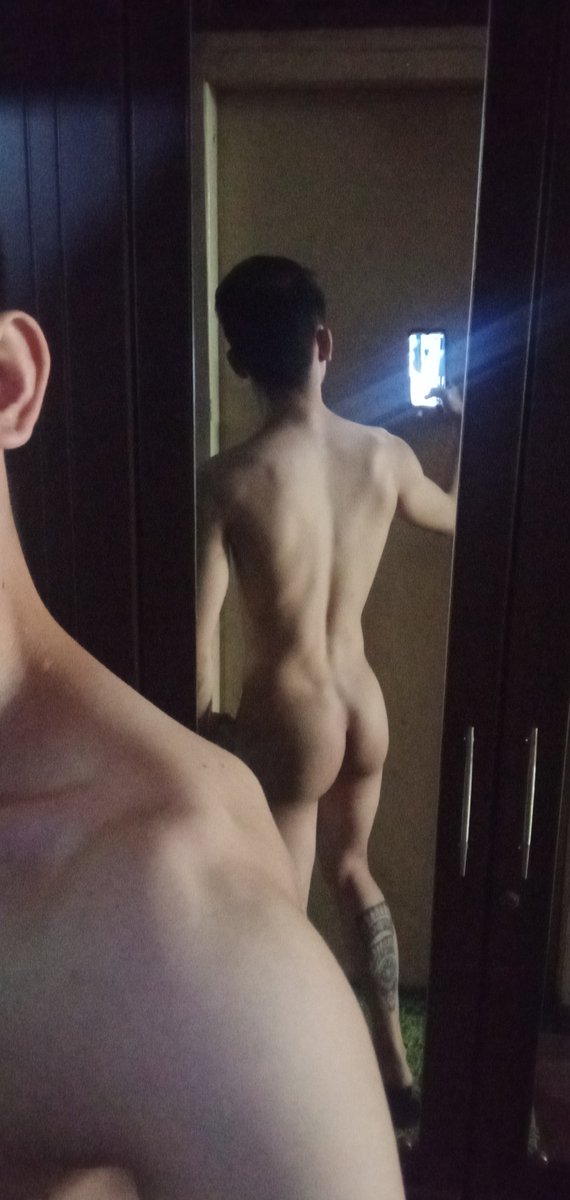 alterionastic's tweet photo. Tattoo ko Ang nag dala.

#TattooLover
#VirginTryMe https://t.co/zihtQdkqid