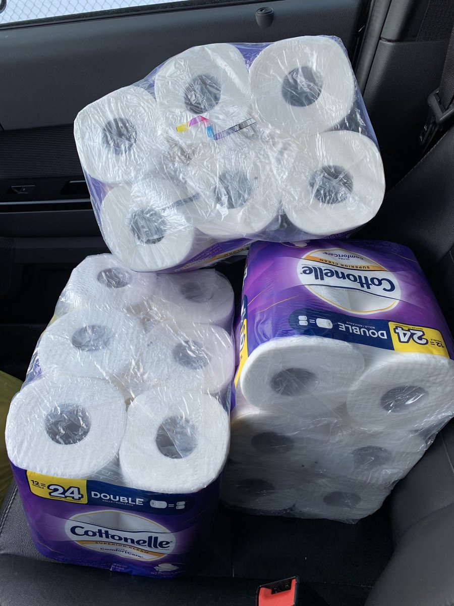 molac1966's tweet photo. Success! Thanks @StaplesCanada. There were three on the shelf when I picked these up, though people were swarming when I left. Happy to share with anyone in dire straits! #phew #Covid_19 #TPtales https://t.co/KCptKHn2sM