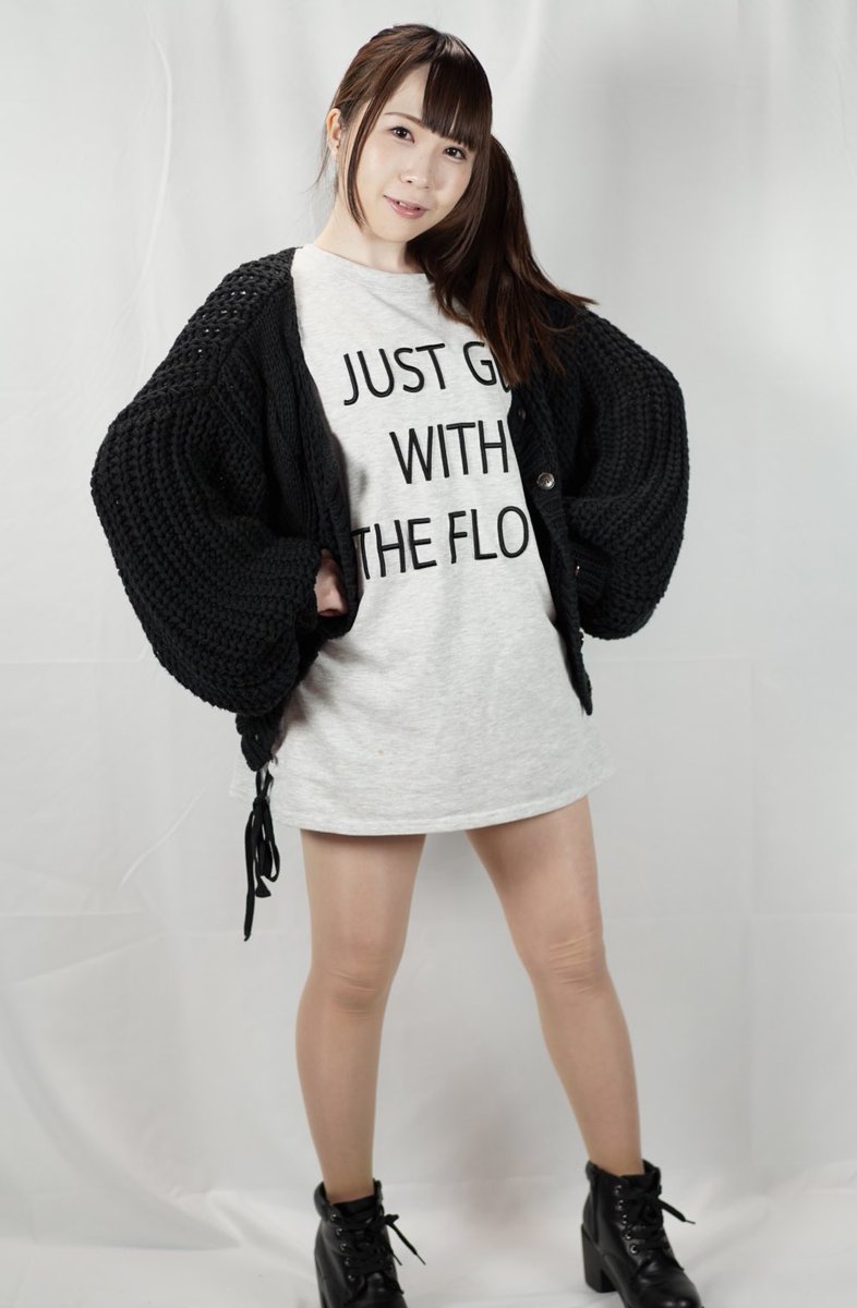 renarinrin's tweet photo. 高杉りおなさん(2020/3/14 Belle Amie撮影会)
短時間撮影で恐縮でしたが久々に撮影させて頂き嬉しかったでありますよ。ありがとうございました。
取り急ぎ撮って出しにて。
#高杉りおな #りおにゃん #α7III #sel55f18z #godox #tt685c #roundflashdish https://t.co/70uL5gbfnu