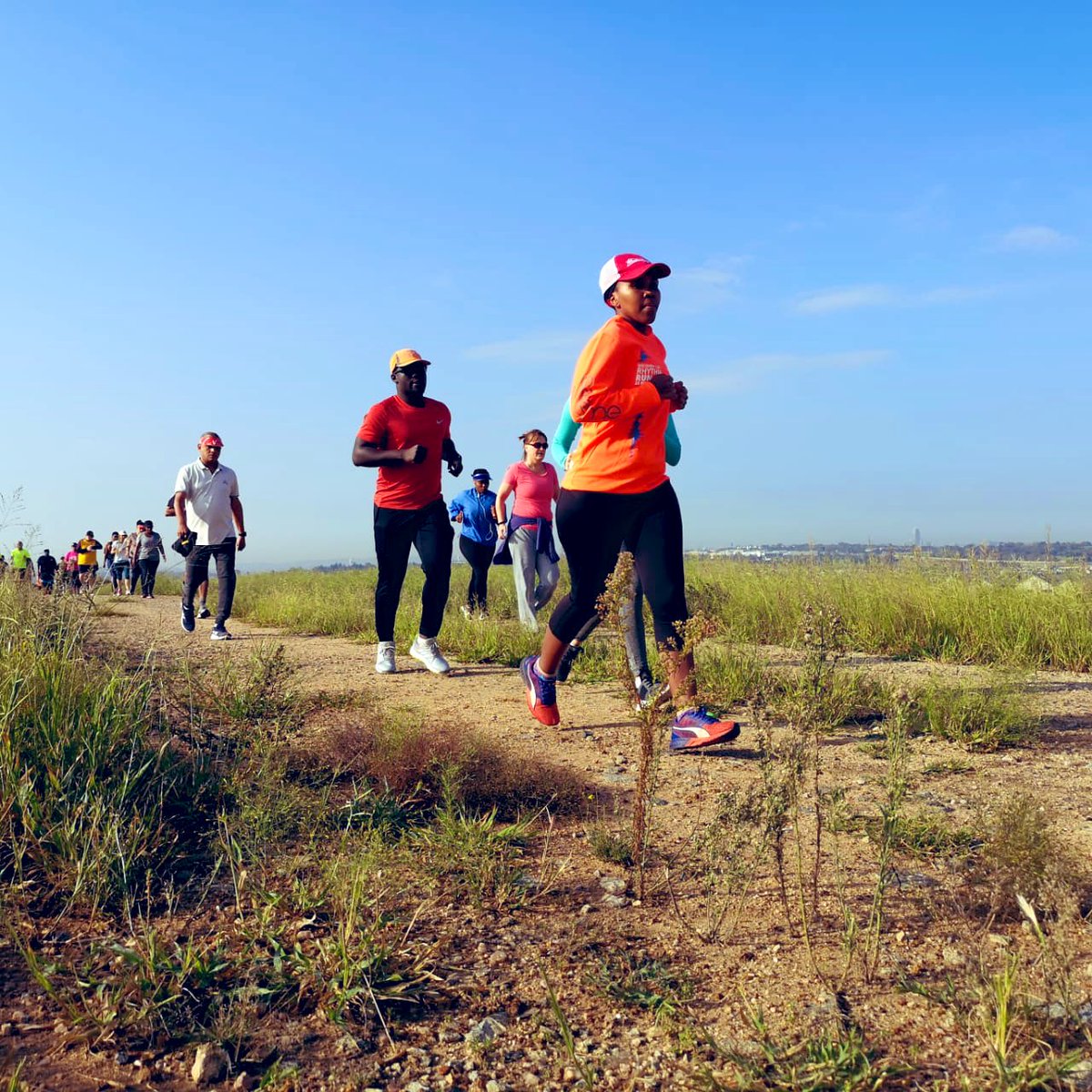 947RhythmRun's tweet photo. Whether you’re a runner, jogger or walker, all fitness levels are welcome to join us at @Discovery_SA @947 Rhythm Run this May💪

Secure your entry at https://t.co/wQSYC4tXXJ😉

#RuleTheRaceTrack💥 https://t.co/7nTgfxNYAr