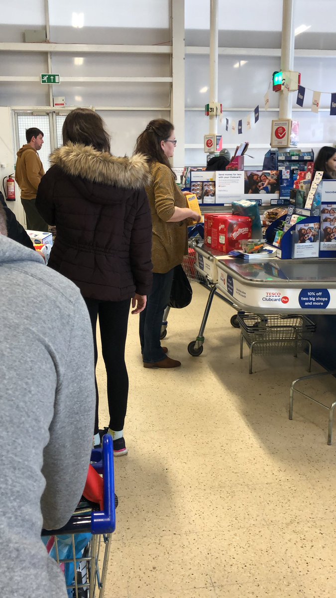 podwellnessuk's tweet photo. @Tesco this photo doesn’t do it justice! Every god damn week! Has nobody thought to pull staff and place them on the tills? #sortyourlifeout seriously cba shopping here anymore!! Off to @sainsburys I go! https://t.co/BM1UeSZgPY