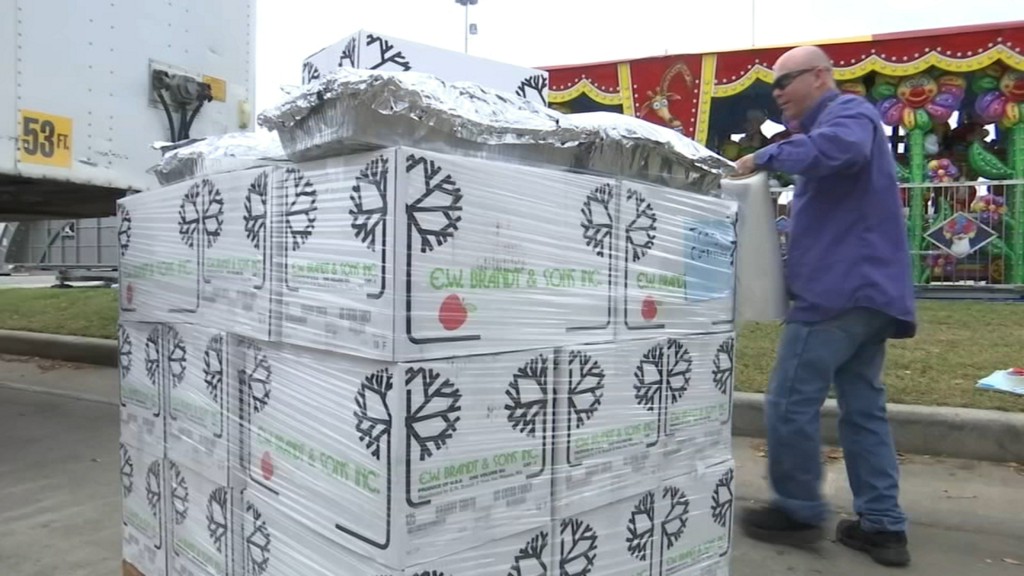 Leftover rodeo food is donated to Houston Food Bank abc13.co/2U2B64Q