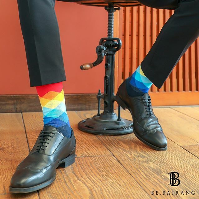 bebajrang's tweet photo. No matter where the weekend takes you, we’ll get you there in style.
.
.
#menssocks #colorfulsocks #menswear #mensfashion #printedsocks #aztecsocks #bebajrang #streetwear #mensaccessories #menswear #mensessentials #mensstyle #mensfashion #sockswag #sockg… https://t.co/b7kdGQlPCW https://t.co/ovR15P9RhJ