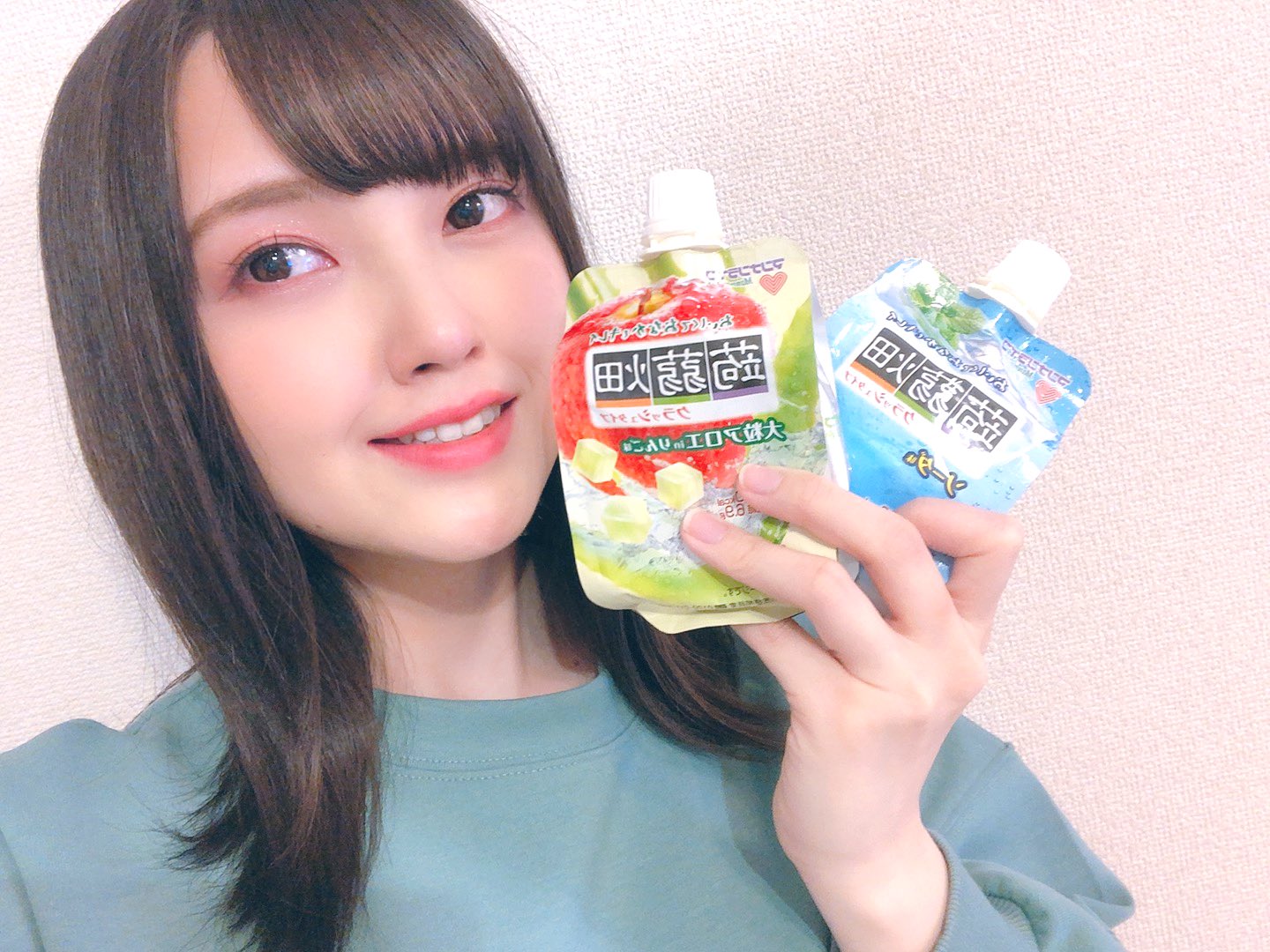 Twitter 上的 鬼頭明里 クラッシュタイプの蒟蒻畑 Tvcmのナレーションを担当させて頂きました 普段からいつも空腹時などにお世話になっているクラッシュタイプの蒟蒻畑さんのcmを担当させていただけるなんて あの有名なジングルも歌わせてもらえて感動でした
