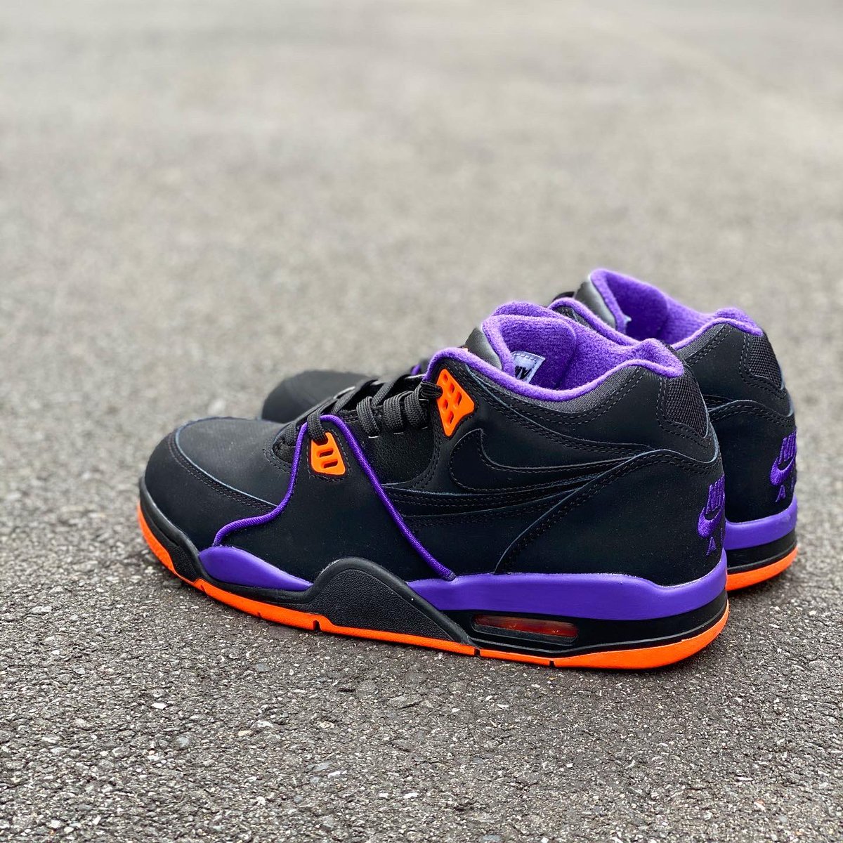 YSM_23's tweet photo. 国内未発売
NIKE AIR FLIGHT 89 SUNS COLOR
明日3/15日18時〜 販売開始‼️
#ysm23 #nike #airflight89 #flight89 https://t.co/LAS1ecBgDa