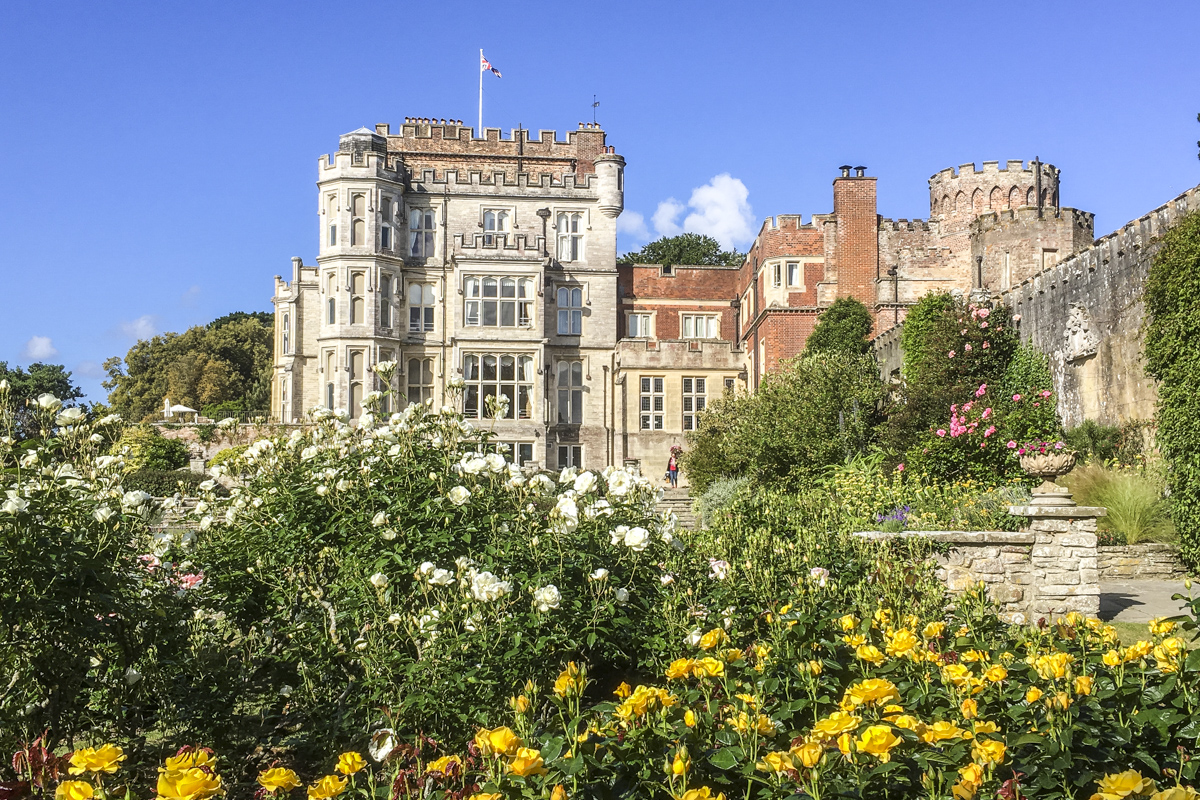 ValeryCollins's tweet image. #Saturdayblogs #Dorset in #England has some lovely, interesting places for great #holidays or a #dayout - #BlandfordForum #Bournemouth #BrownseaIsland #Christchurch #CorfeCastleVillage #Kimmeridge #Poole #Sherborne #Swanage #Wareham #Weymouth #Wimborne - experiencedtraveller.com/journal/2020-0…