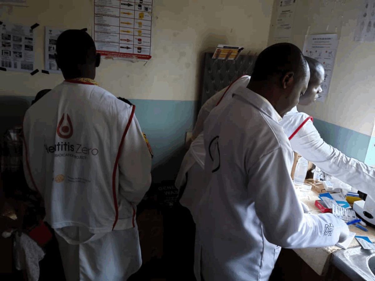 humbertowcf's tweet photo. Uganda participou fortemente na campanha de #hepatitezeroweek2019 #hepatitezero #hepatitis #hepatitiszero #hepatitiscero #rotary #rotaryinternacional #rotaryinternational #dardesiantesdepensaremsi #who #WorldHealthOrganization https://t.co/xrqA5QqNQ5