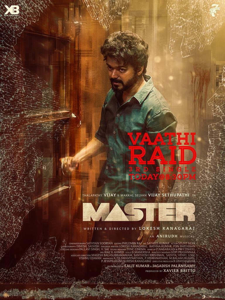 ilayatamilan's tweet photo. Yaaraavathu nenachi paathingalaa #masterthirdsingle update varumnu 🔥🔥🔥 @Dir_Lokesh mass pannittaaru😍😍😍😍 #masterlook Vera level #master #VaathiRaid unexpected waiting 😗😗🔥🔥 https://t.co/0BbyYiRMjK
