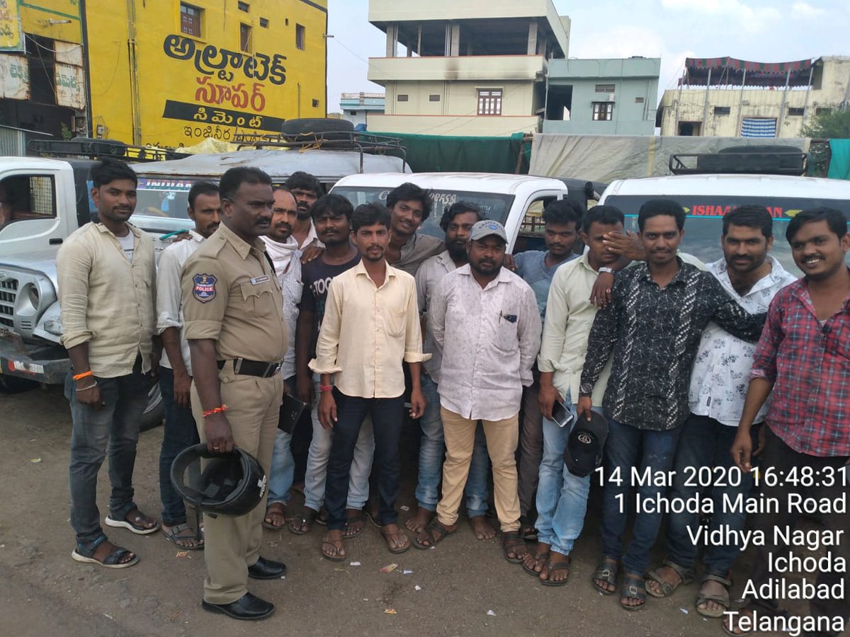 adilabad_sp's tweet photo. Conducted Awareness program on #Dial100 service by #Bluecolt staff at Ichoda & Also instructed Auto/Jeep drivers to follow #RoadSafety rules to avoid Accidents.
#SpeedThrillsbutkills #Uselowbeam #Ichodapsadb #RoadSafety #Neveroverspeed https://t.co/Ro0ssEjjr4