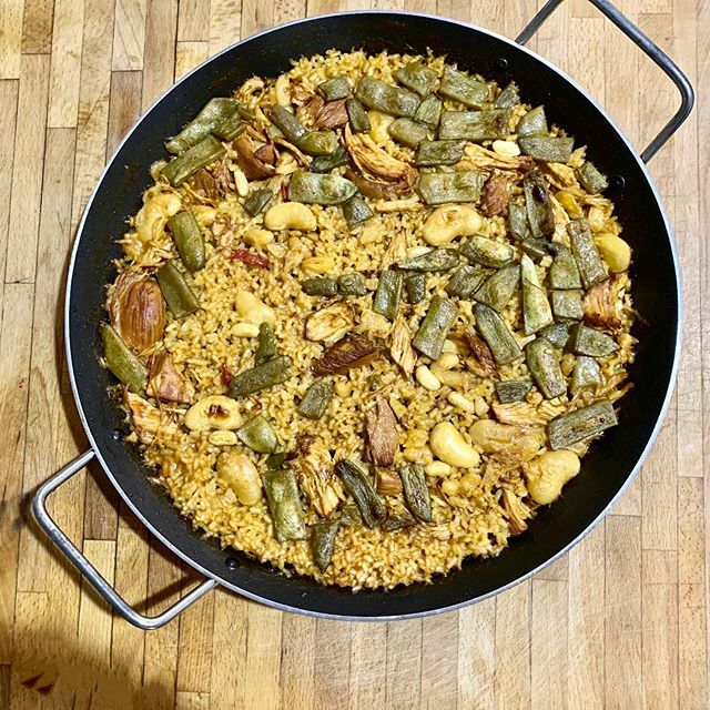 Gastrotapas's tweet photo. Paella hecha en casa #yomequedoencasa #rice https://t.co/DMMsAqqzQ8 https://t.co/VHaeuJR8CS