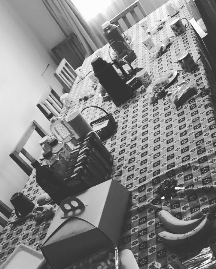 ixda_vina's tweet image. En vista del cambio de modalidad de presencial a remoto de #wiad2020, el coffee que estaba contemplado para la actividad, financiado por los auspiciadores, fue redestinado y se transformó en 150 desayunos para 4 hogares de niños de Valparaíso ❤️ #coronavirus #ladopositivo