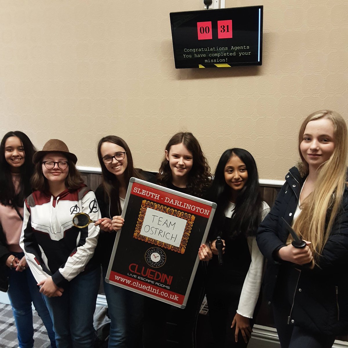🕵️‍♂️ TEAM OSTRICH : Detectives Isla, Eleanor, Lea, Ruby, Thea &amp; Ellie
#sleuthedit in 59 minutes! 

Up for the challenge?
Book Now @ cluedini.co.uk

🕰 One Hour
🧩 One Room
🔑 One Mission