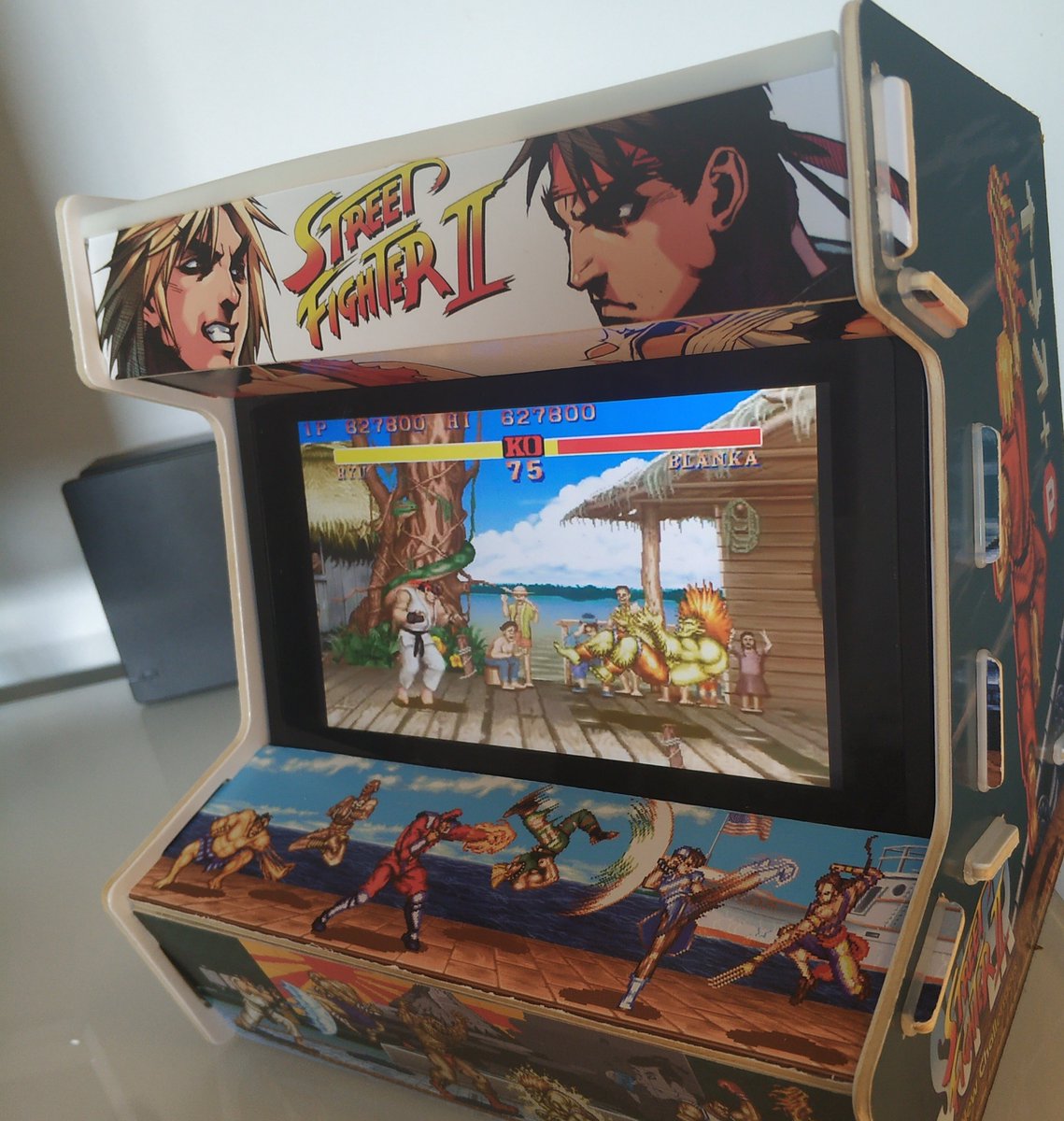 martaaax00's tweet image. #YoMeQuedoEnCasa #StreetFighter #miniarcade