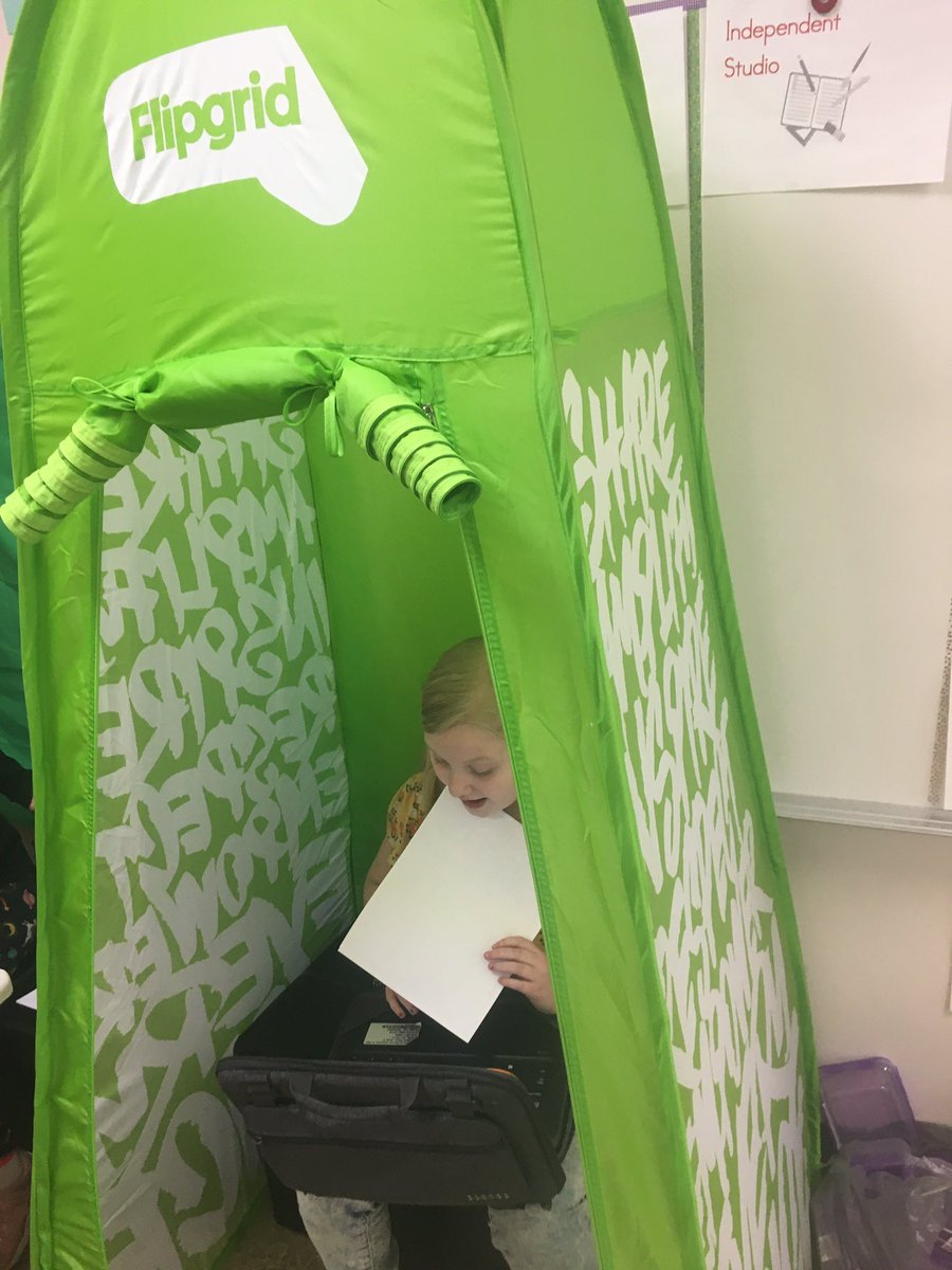MexElLibLDRS's tweet photo. We wrote persuasive speeches this week regarding the War of 1812 and recorded them in our @Flipgrid recording studio! @PalermoElem @MACSPride #amplifyingstudentvoice https://t.co/hnwQ9RiyWo