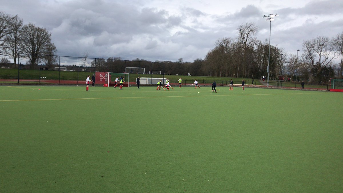Last weekend of matches against Abingdon. 3-2 defeat for the 1st XI last night so hoping for some wins today. M2 warming up as they look to remain unbeaten in the league. <a href="/RadleySports/">Radley Sports</a>