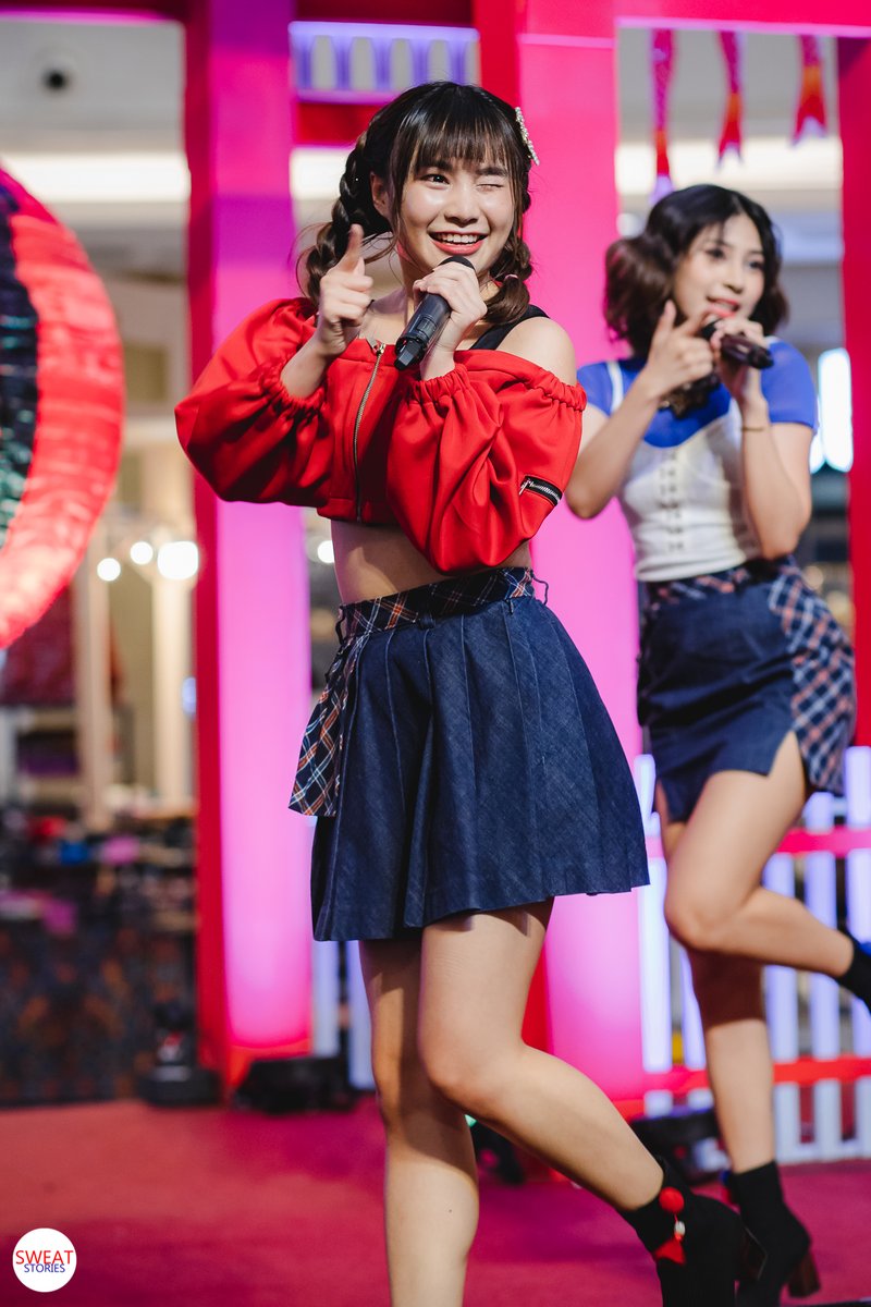 StorySweat's tweet photo. สุดๆไปเลยครับวันนี้ คุณหมู
#MahnmookSweat16 #Sweat16
#japanfestival #thepromenadeth https://t.co/nW6e3WyBgv