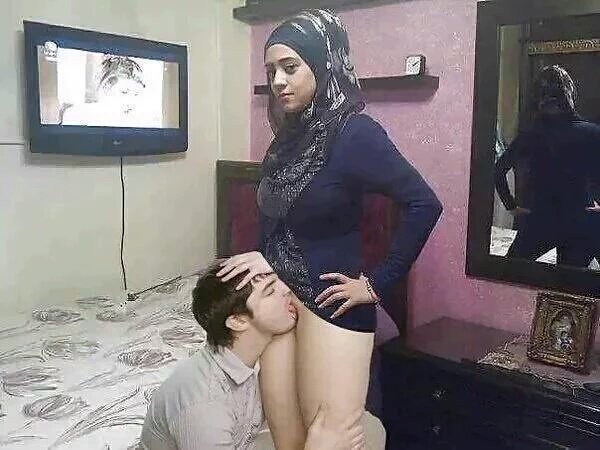 AYESHASEXY7's tweet photo. sach   sach   sach
sirf sach  btana he kis kis ne phudi chati  he  aor kis kis ne chatwai he
jhut bolne wale commint na kren https://t.co/O5xIrElK7M