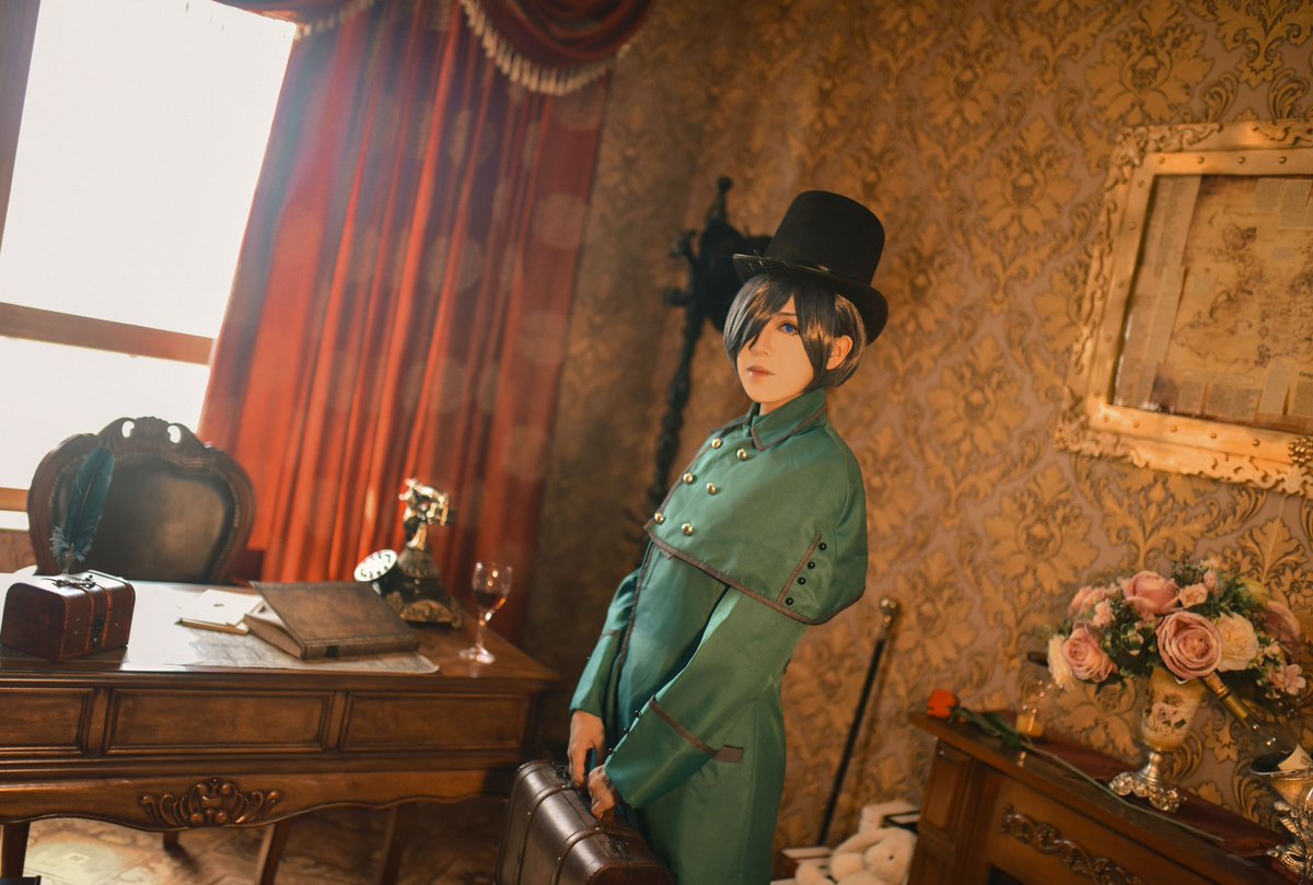 Veronica_JX_'s tweet photo. 【黑执事】Ciel Phantomhive
第一次自己修图，最近没拍新图，拿2年前的旧图练习。努力开启技能！ https://t.co/q8hoZmfQ73